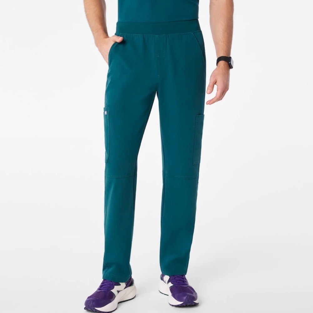 Figs Men’s Axim Cargo Scrub Pants Caribbean Blue Size XL Short